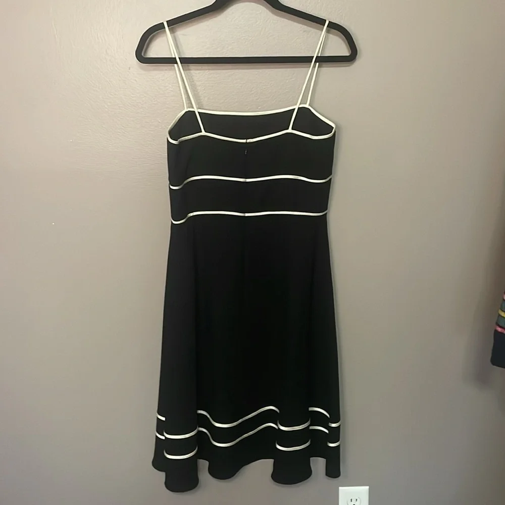 Talbots Women's Black and White A-Line Midi Dress Size 10 Medium Retro Vibes - Picture 6 of 9